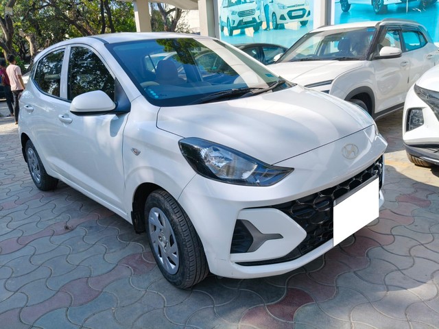Second-hand 2023 Hyundai Grand i10 Nios Magna for sale in Lucknow-0