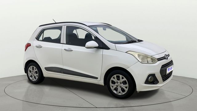 Hyundai Grand i10 Sportz Second-hand 2014 Hyundai Grand i10 Sportz for sale in Ahmedabad