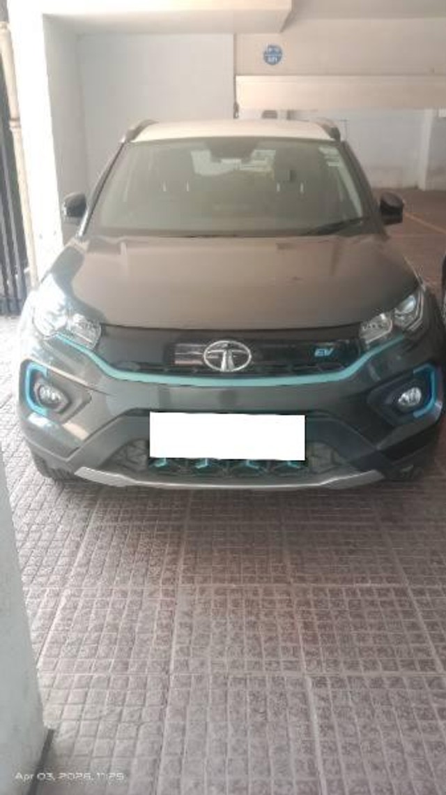 Tata Nexon EV XZ Plus - Photo 4