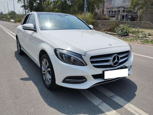 Second-hand 2015 Mercedes-Benz C-Class C 200 CGI for sale in New Delhi-0