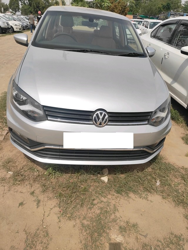 Second-hand 2017 Volkswagen Ameo 1.5 TDI Highline for sale in Ludhiana-0