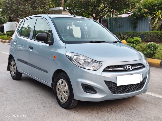 Hyundai i10 Era Second-hand 2011 Hyundai i10 Era for sale in Indore