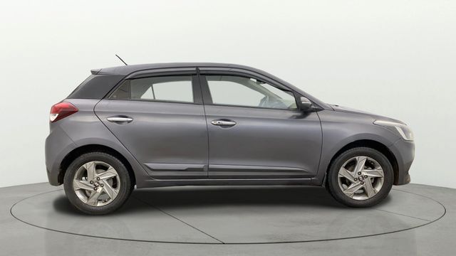 Hyundai i20 Asta 1.2 Second-hand 2015 Hyundai i20 Asta 1.2 for sale in Noida