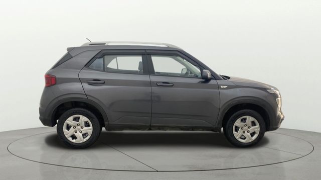 Second-hand 2020 Hyundai Venue S for sale in Bangalore