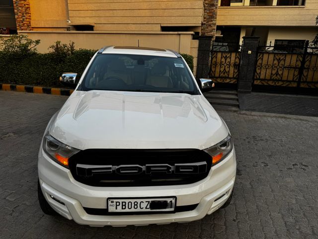 Ford Endeavour 3.2 Titanium AT 4X4 Second-hand 2017 Ford Endeavour 3.2 Titanium AT 4X4 for sale in Jalandhar