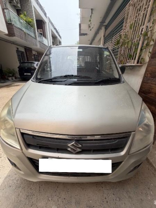 Second-hand 2014 Maruti Suzuki Wagon R LXI BS IV for sale in Greater Noida-0