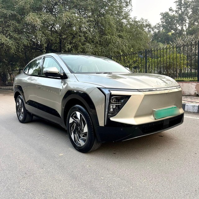 Mahindra XEV 9e Pack Three - Photo 2
