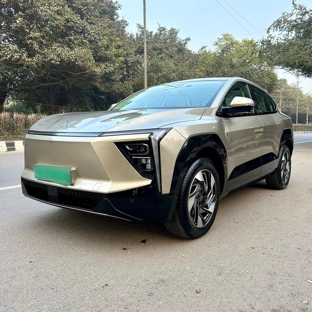 Mahindra XEV 9e Pack Three - Photo 6