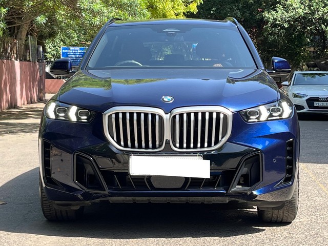 Second-hand 2025 BMW X5 xDrive40i M Sport for sale in New Delhi-0