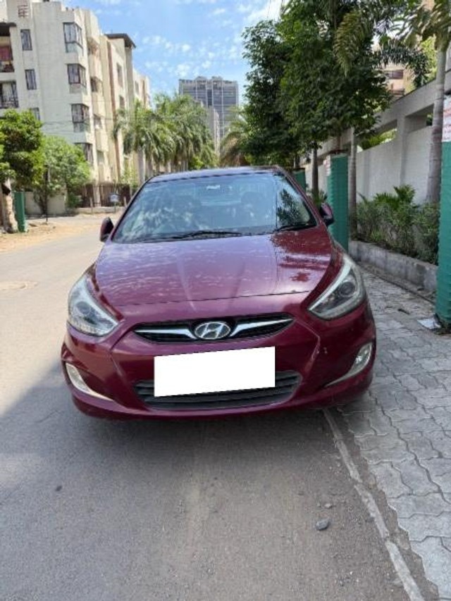Second-hand 2015 Hyundai Verna 1.6 SX for sale in Rajkot-0