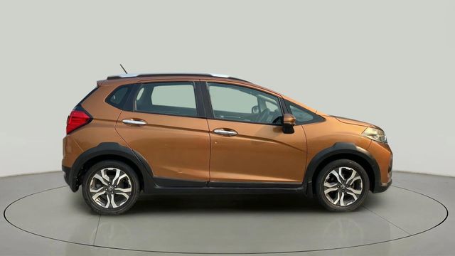 Second-hand 2017 Honda WR-V i-VTEC VX for sale in Vadodara