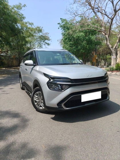 2022 Kia Carens Prestige BSVI