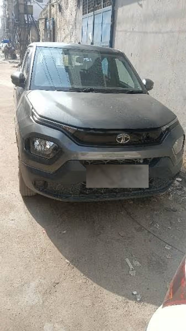 Tata Punch Accomplished AMT BSVI Second-hand 2022 Tata Punch Accomplished AMT BSVI for sale in New Delhi