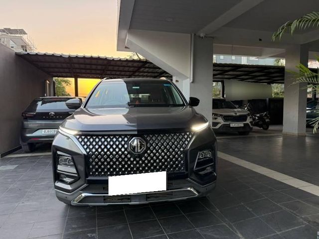 MG Hector Plus 1.5 Turbo Sharp Pro CVT 7 Str BSVI Second-hand 2023 MG Hector Plus 1.5 Turbo Sharp Pro CVT 7 Str BSVI for sale in Jaipur