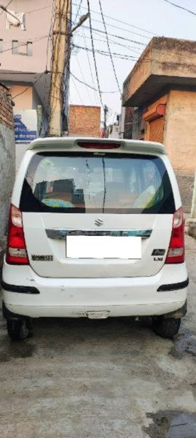 Maruti Suzuki Wagon R LXI CNG Second-hand 2013 Maruti Suzuki Wagon R LXI CNG for sale in Bahadurgarh