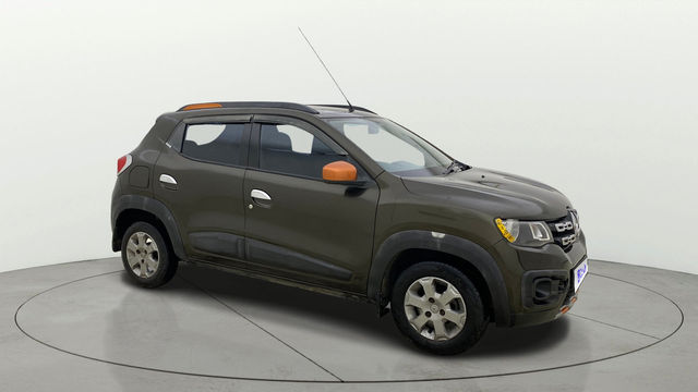 Renault KWID Climber 1.0 MT Second-hand 2017 Renault KWID Climber 1.0 MT for sale in Ahmedabad