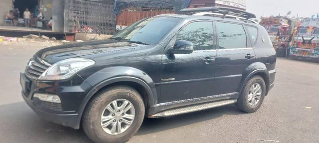 Second-hand 2013 Mahindra Ssangyong Rexton RX7 for sale in Navi Mumbai-0