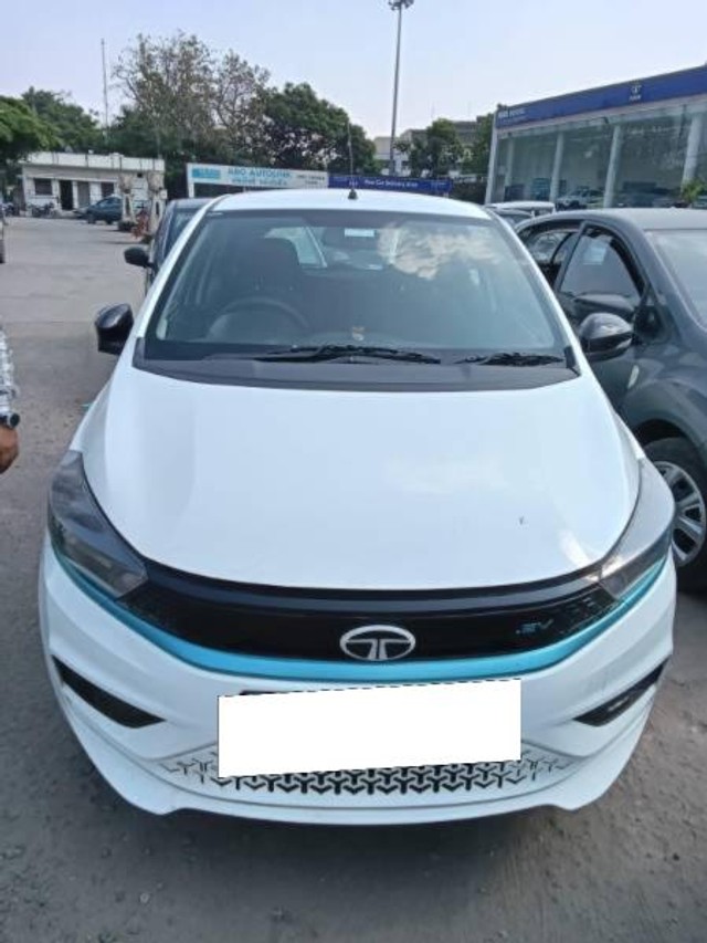 Tata Tiago EV XT MR - Photo 3