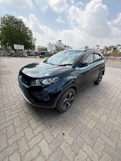 Tata Nexon EV XZ Plus Lux FC - Photo 1