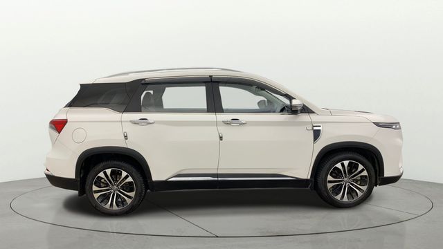 MG Hector Plus Sharp Diesel MT Second-hand 2022 MG Hector Plus Sharp Diesel MT for sale in Faridabad