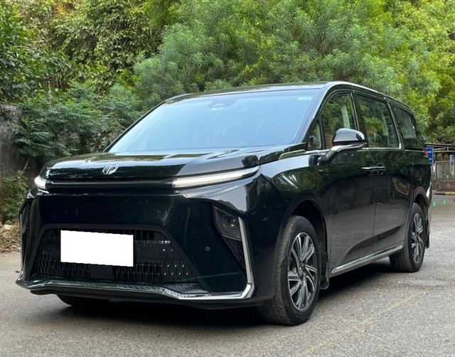 MG M9 Presidential Limo - Photo 7