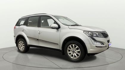 2016 Mahindra XUV500 W10 1.99 mHawk