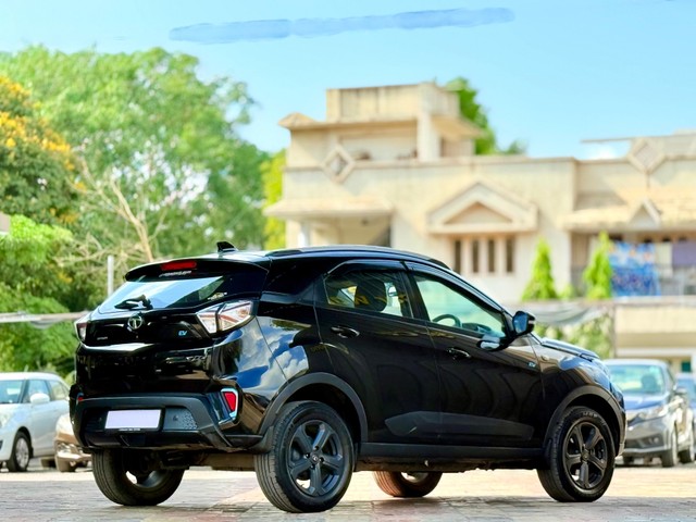 Tata Nexon EV XZ Plus - Photo 5