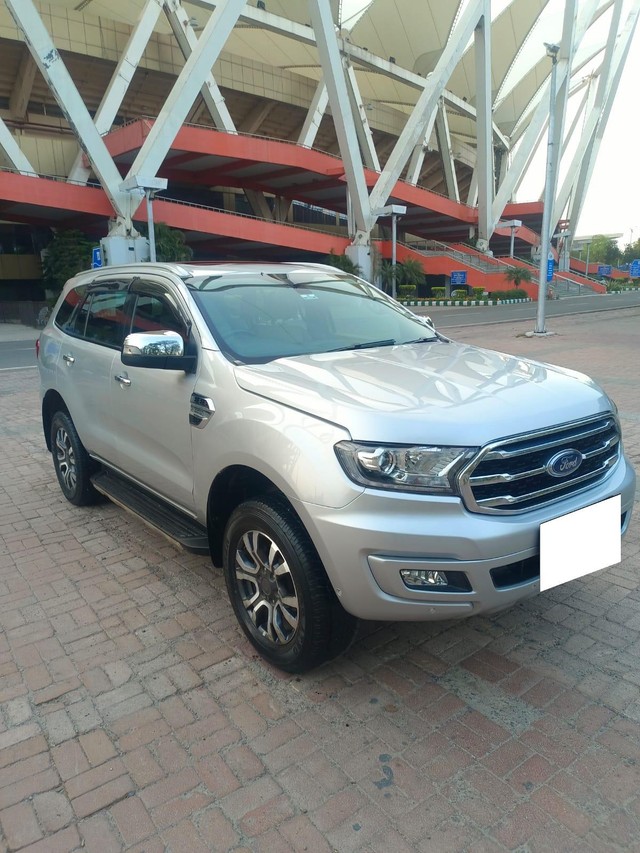 Second-hand 2019 Ford Endeavour 3.2 Titanium AT 4X4 for sale in New Delhi-0