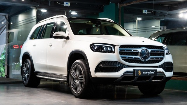 Second-hand 2022 Mercedes-Benz GLS 450 4MATIC BSVI for sale in New Delhi-0