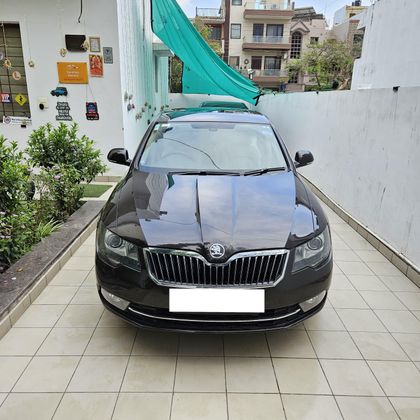 2014 Skoda Superb 1.8 TSI MT