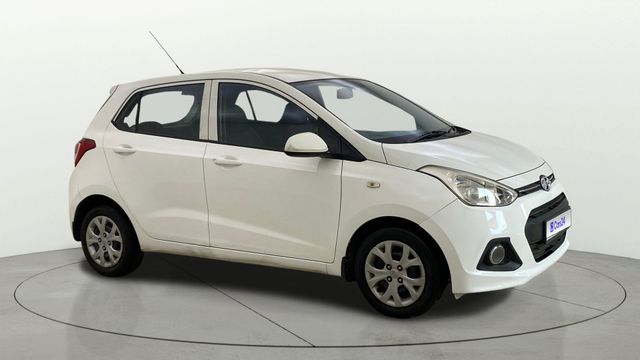 Hyundai Grand i10 Magna AT Second-hand 2016 Hyundai Grand i10 Magna AT for sale in Mumbai