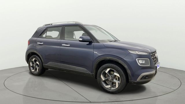Second-hand 2020 Hyundai Venue SX Plus Turbo DCT BSIV for sale in Noida