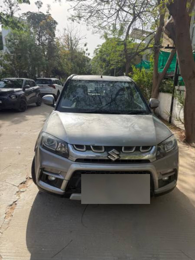 Second-hand 2019 Maruti Suzuki Vitara Brezza ZDi for sale in Ahmedabad-0
