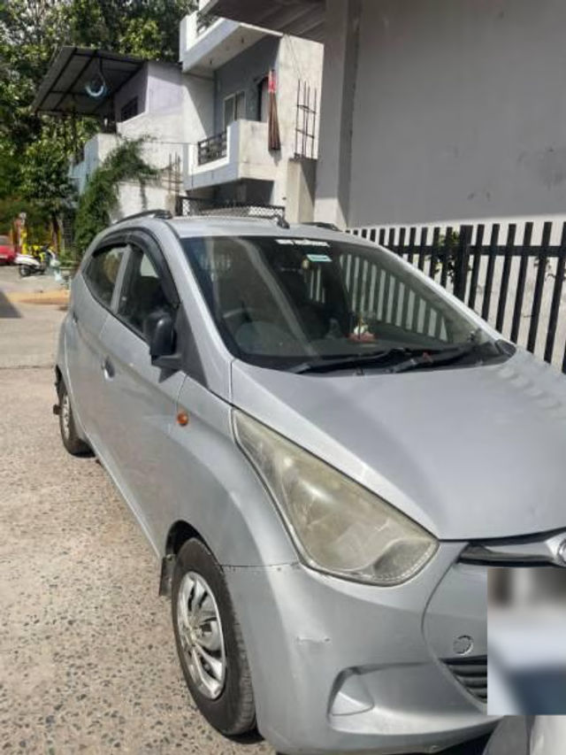 Second-hand 2017 Hyundai EON Era Plus for sale in Indore