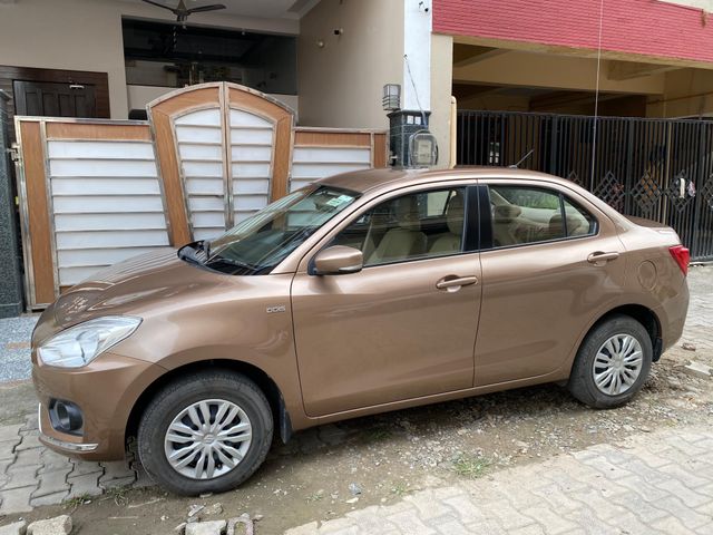 Maruti Suzuki Swift Dzire AMT VDI Second-hand 2017 Maruti Suzuki Swift Dzire AMT VDI for sale in Haridwar
