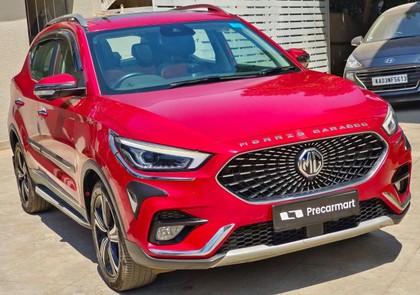 2022 MG Astor Savvy CVT Red BSVI