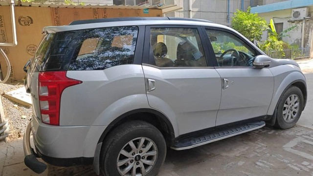 Second-hand 2016 Mahindra XUV500 W10 2WD for sale in Barmer-0