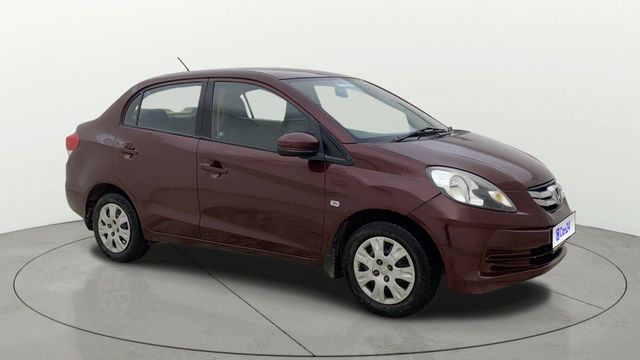 Honda Amaze SX i-VTEC Second-hand 2015 Honda Amaze SX i-VTEC for sale in Ahmedabad