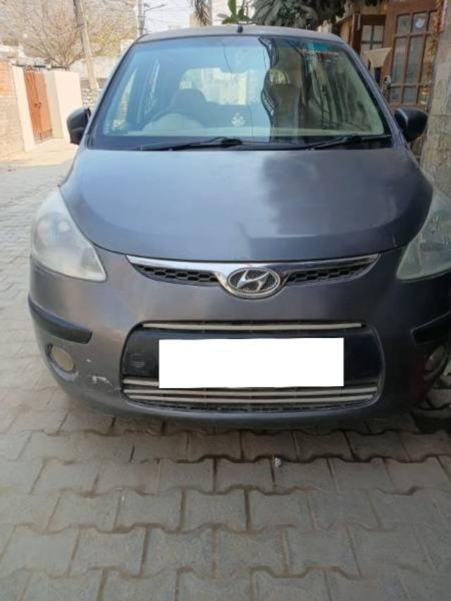 Second-hand 2009 Hyundai i10 Magna 1.1 for sale in Patiala