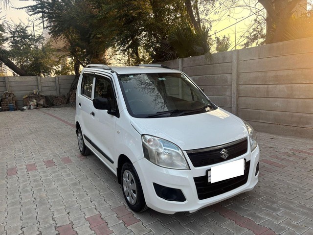 Second-hand 2018 Maruti Suzuki Wagon R LXI CNG for sale in Faridabad-0