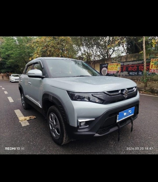 Second-hand 2025 Maruti Suzuki Brezza Vxi CNG for sale in New Delhi-0