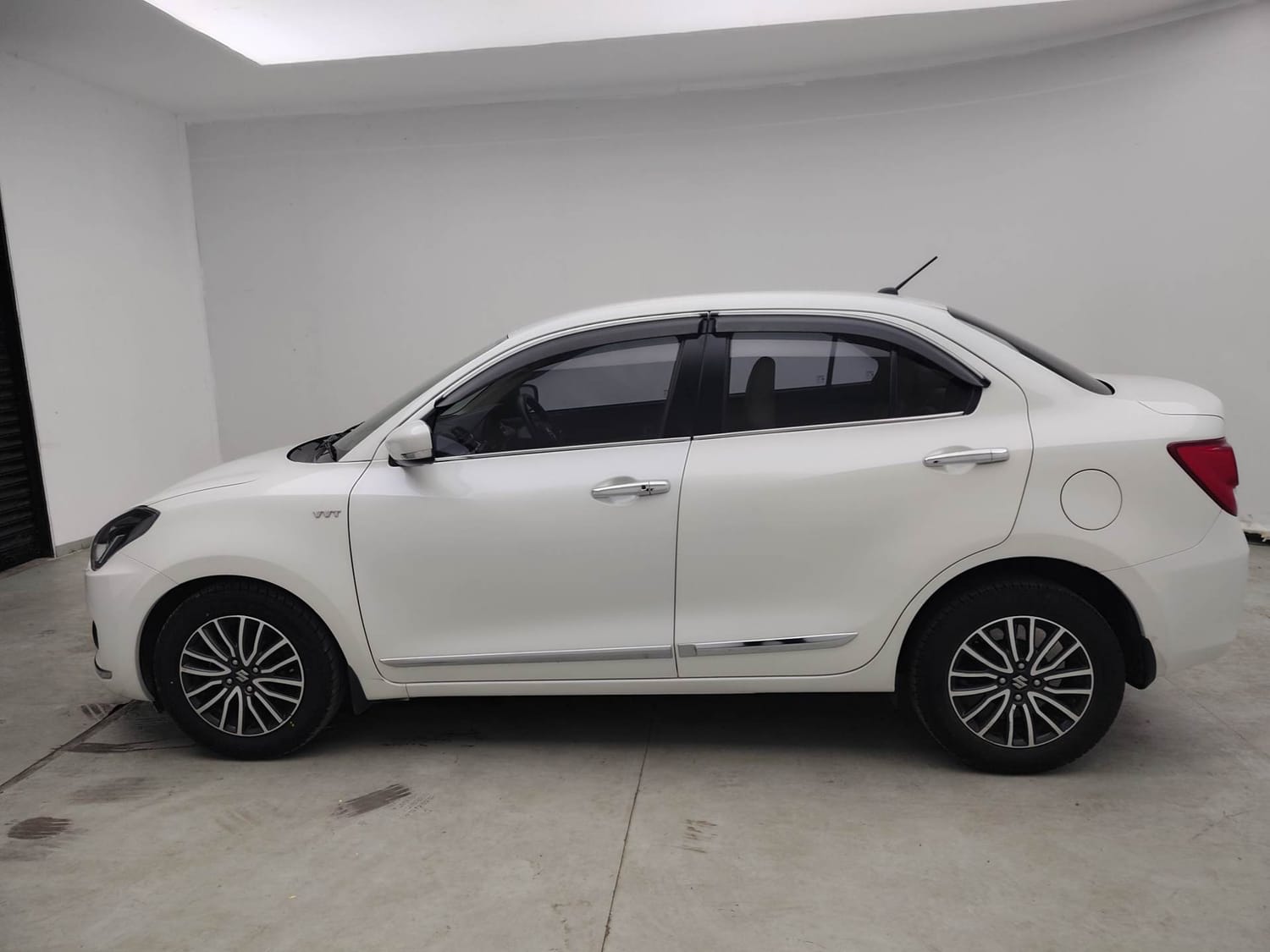 PSA6 8 9 まとめ売り Buy Used Maruti Dzire ZXI Plus of 2018 model @ 5,93,000 INR in