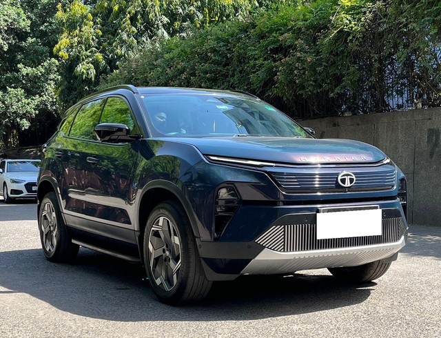 Tata Harrier EV Empowered 75 - Photo 3