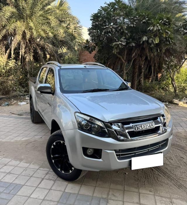 Isuzu D-Max 4X4 Second-hand 2017 Isuzu D-Max 4X4 for sale in Chandigarh