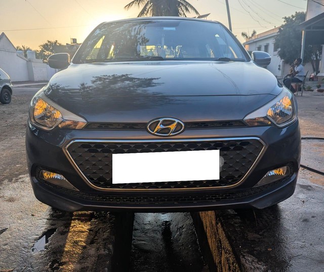 Second-hand 2017 Hyundai i20 Sportz 1.2 for sale in Pune-0
