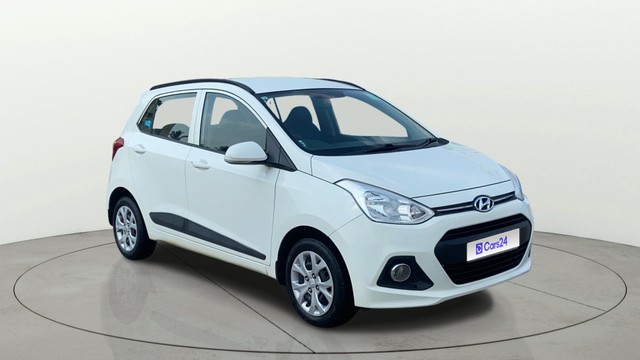 Second-hand 2016 Hyundai Grand i10 1.2 Kappa Sportz BSIV for sale in Coimbatore-0