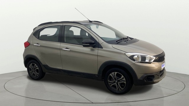 Second-hand 2018 Tata Tiago NRG Petrol for sale in Bangalore-0