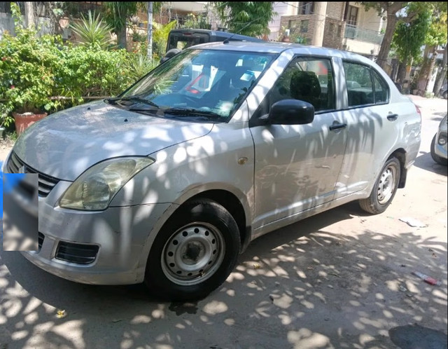 Second-hand 2011 Maruti Suzuki Swift Dzire LXi for sale in New Delhi-0