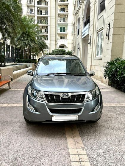 2016 Mahindra XUV500 AT W6 2WD