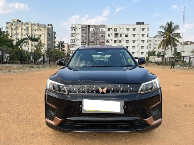 Mahindra XUV400 EV EL Fast Charger - Photo 7